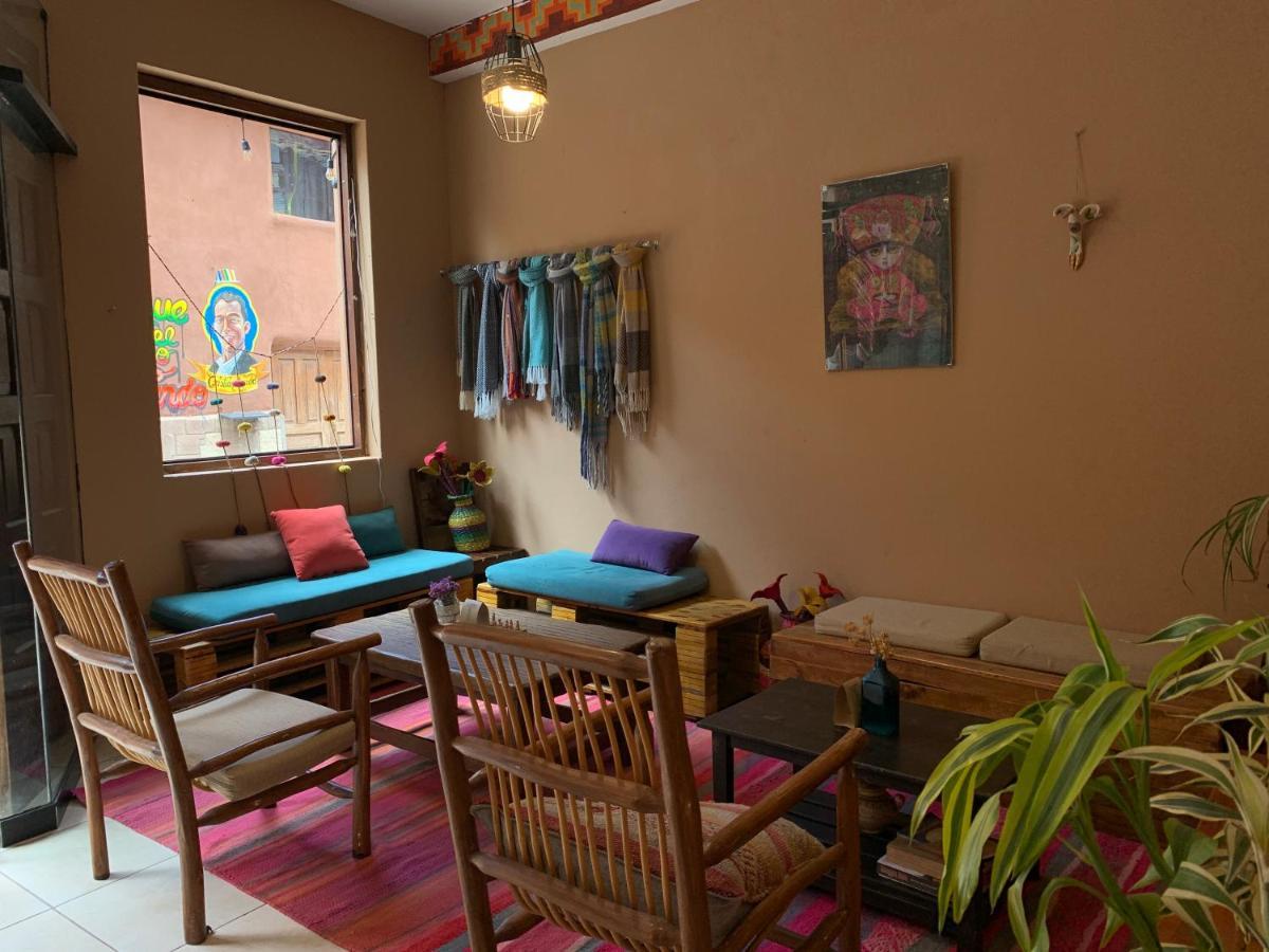 Shanti Hotel 피삭 외부 사진
