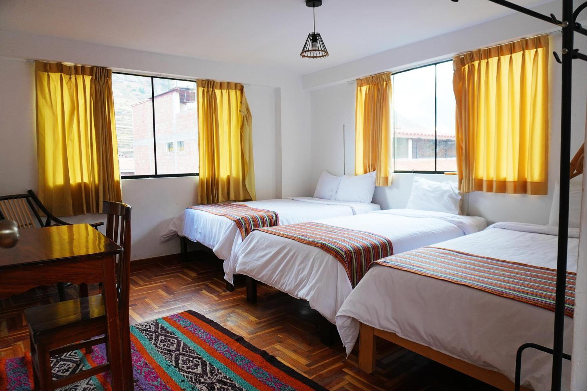 Shanti Hotel 피삭 외부 사진