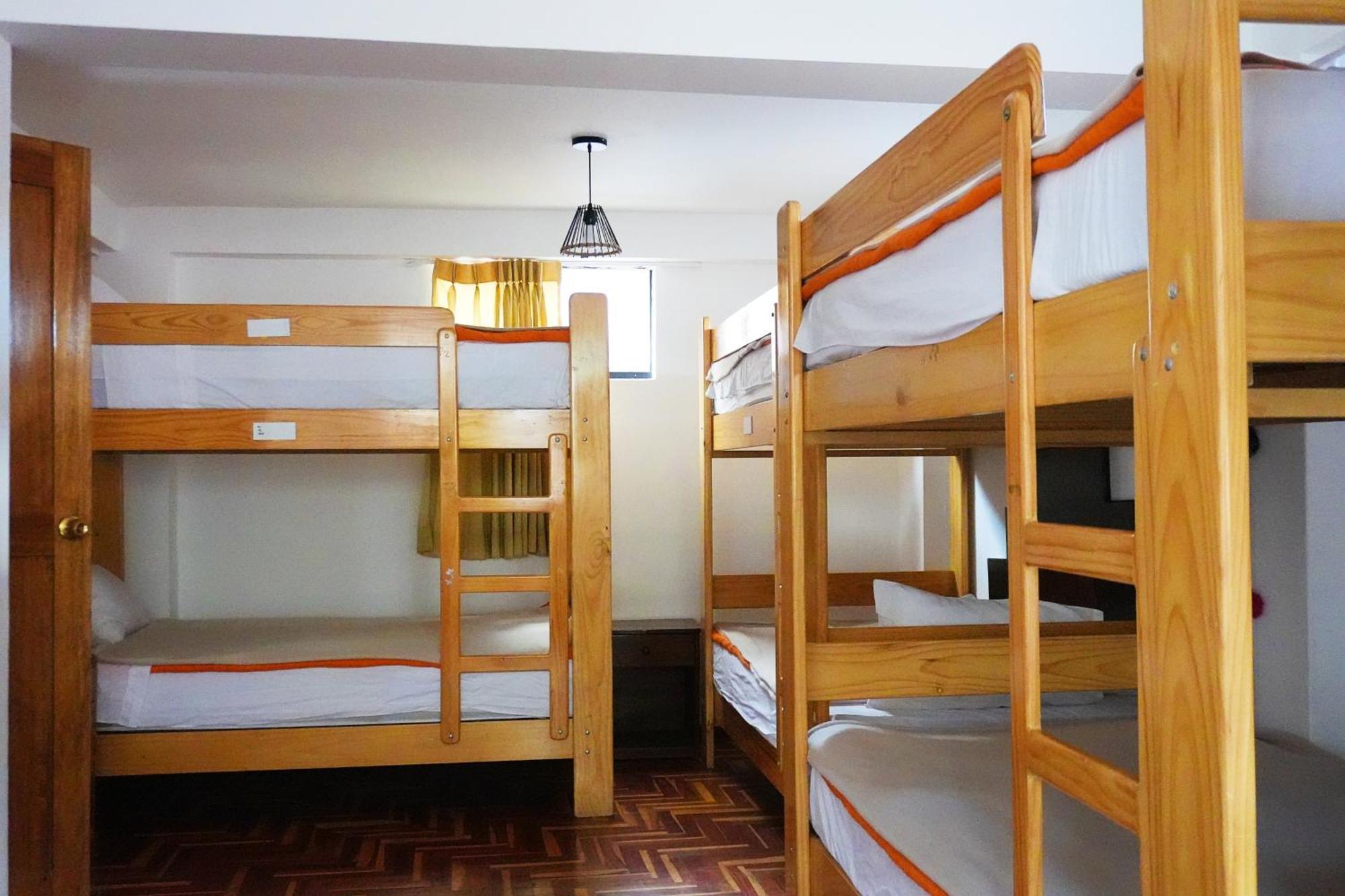 Shanti Hotel 피삭 외부 사진