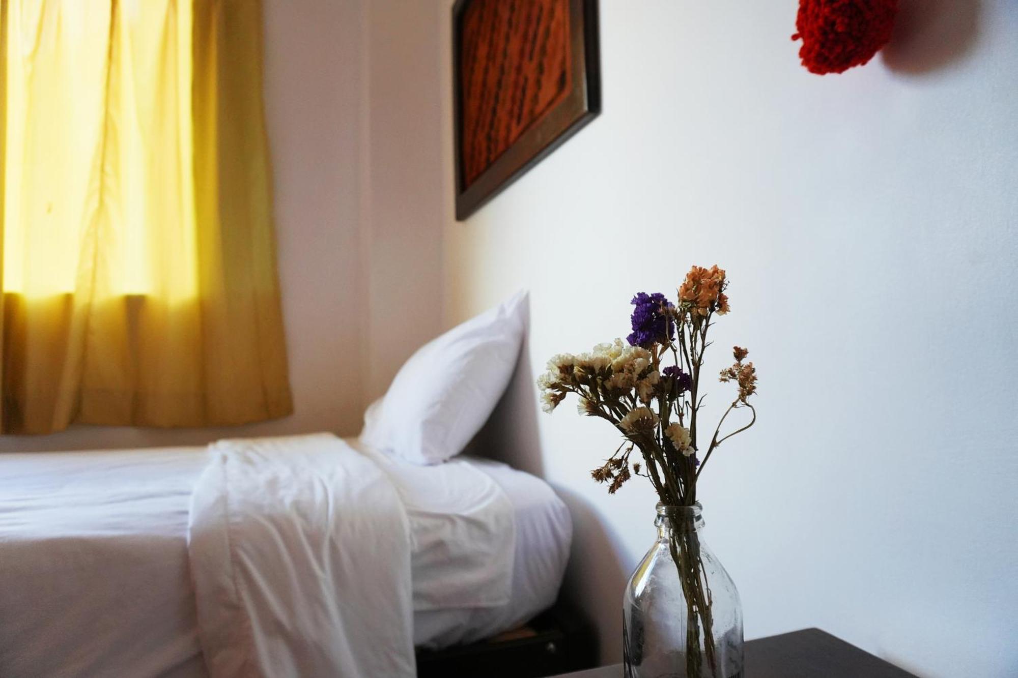 Shanti Hotel 피삭 외부 사진