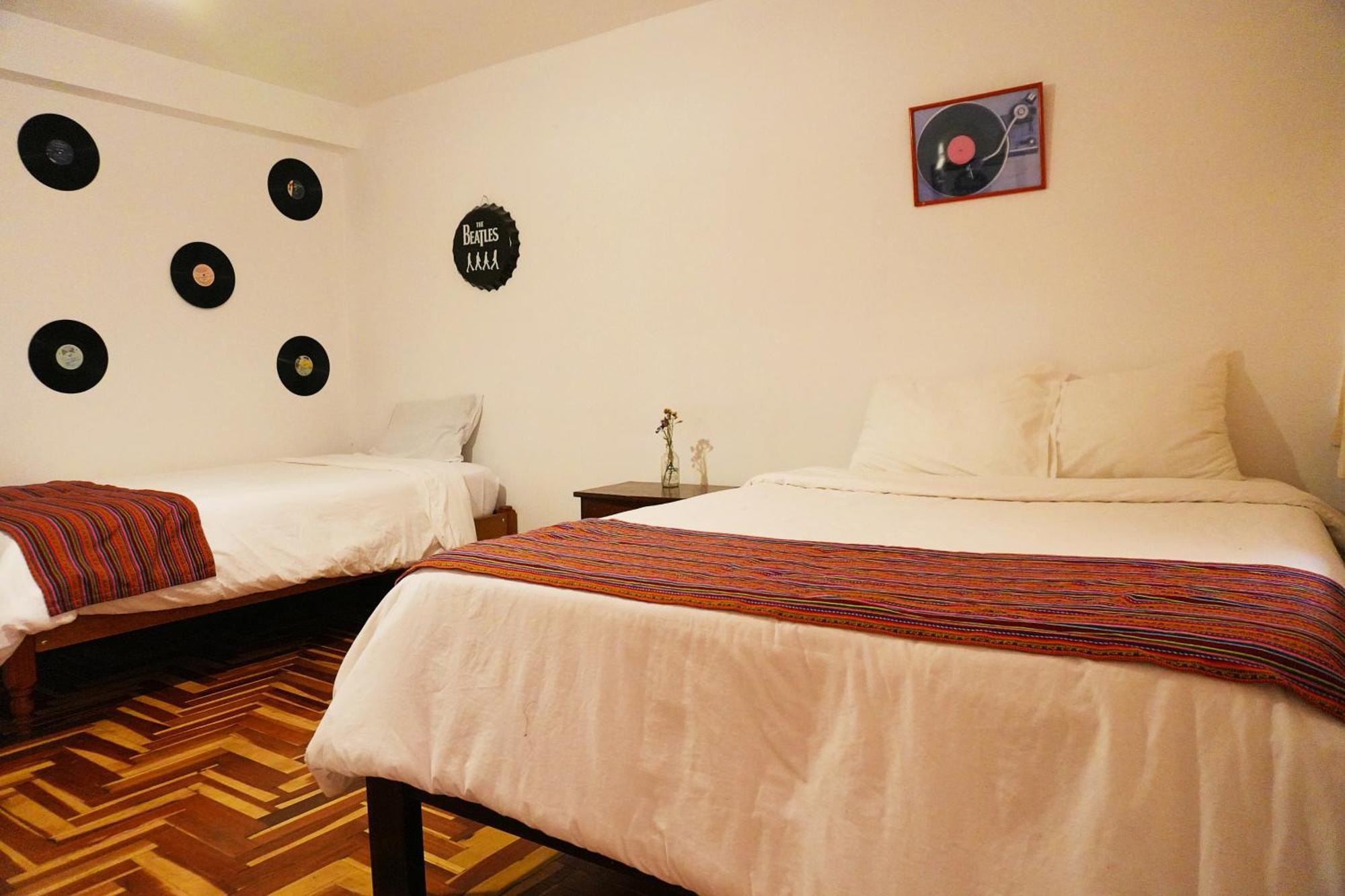 Shanti Hotel 피삭 외부 사진