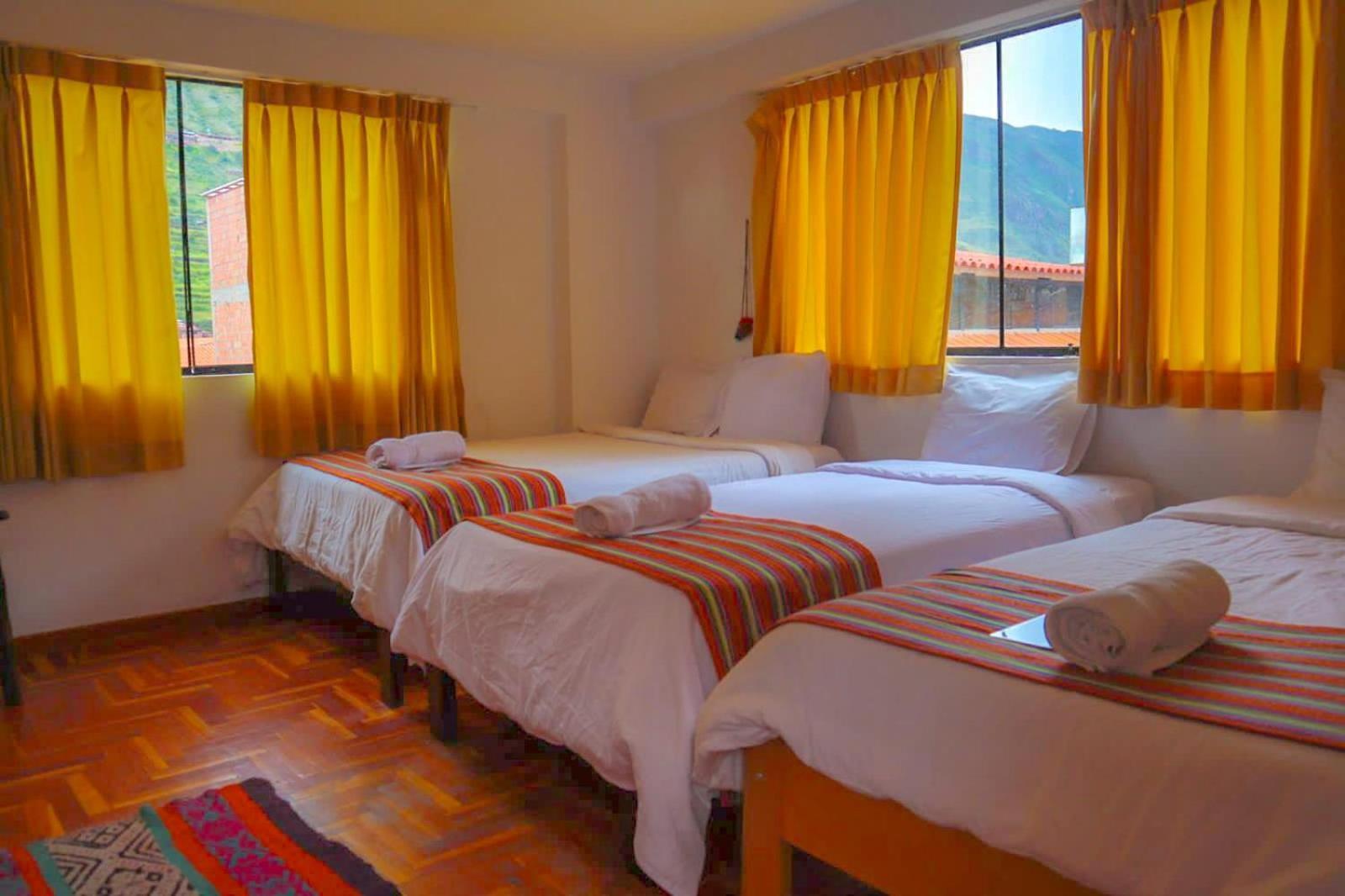 Shanti Hotel 피삭 외부 사진